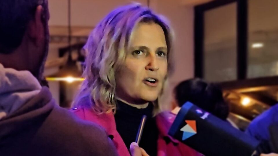 La Dra. Carla Bruno Criticó al Gobierno Local en un Encuentro con la Prensa.