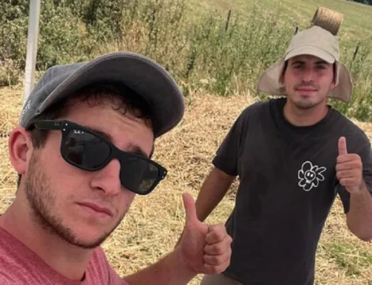 desde bragado al mundo crearon un sorbete ecológico que no se desarma en el agua